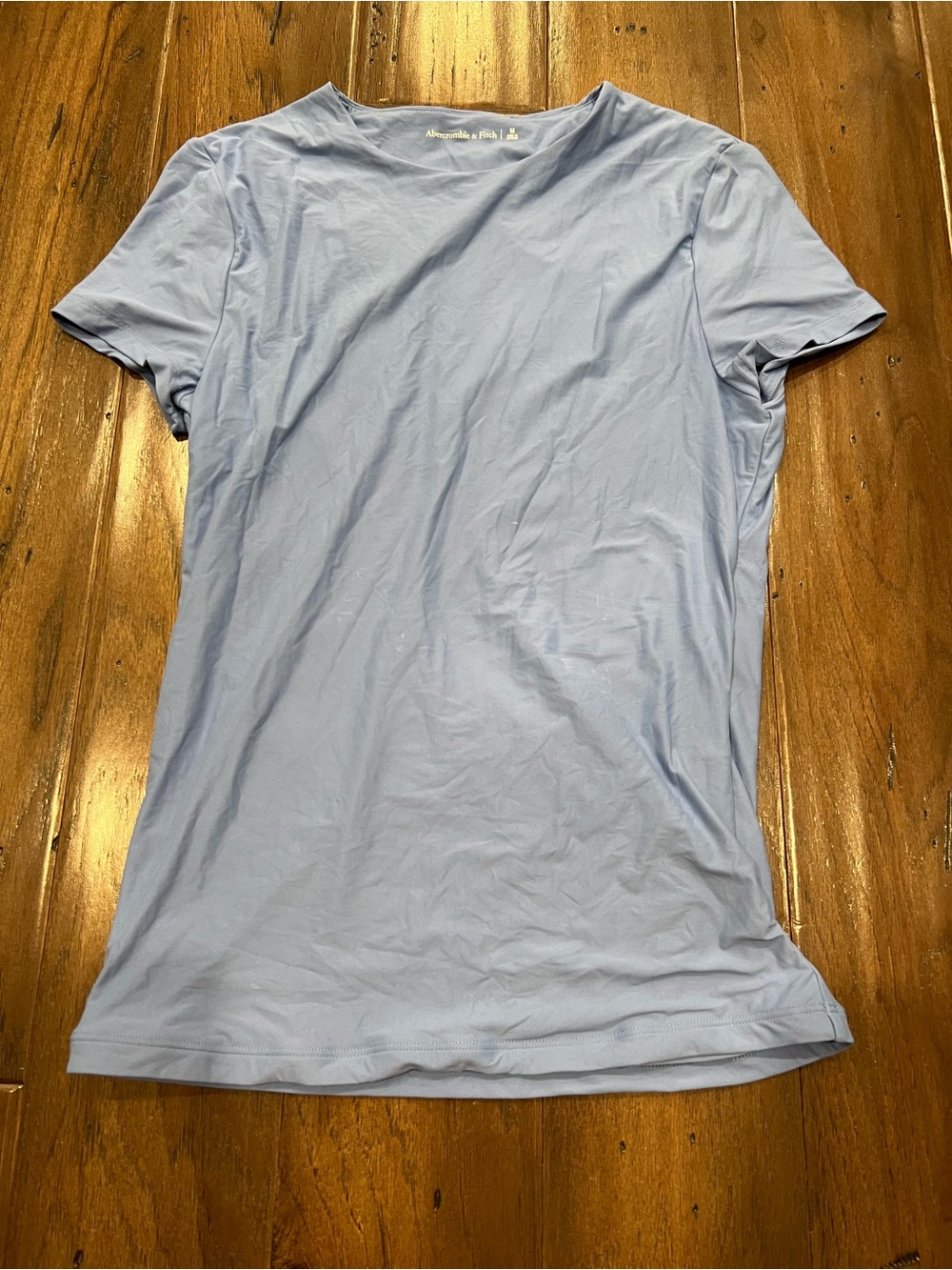 Abercrombie & Fitch Light Blue Short Sleeve Crew Tuckable Tee